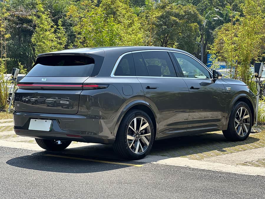 理想汽车 理想L7 2023 汽车图片 #16