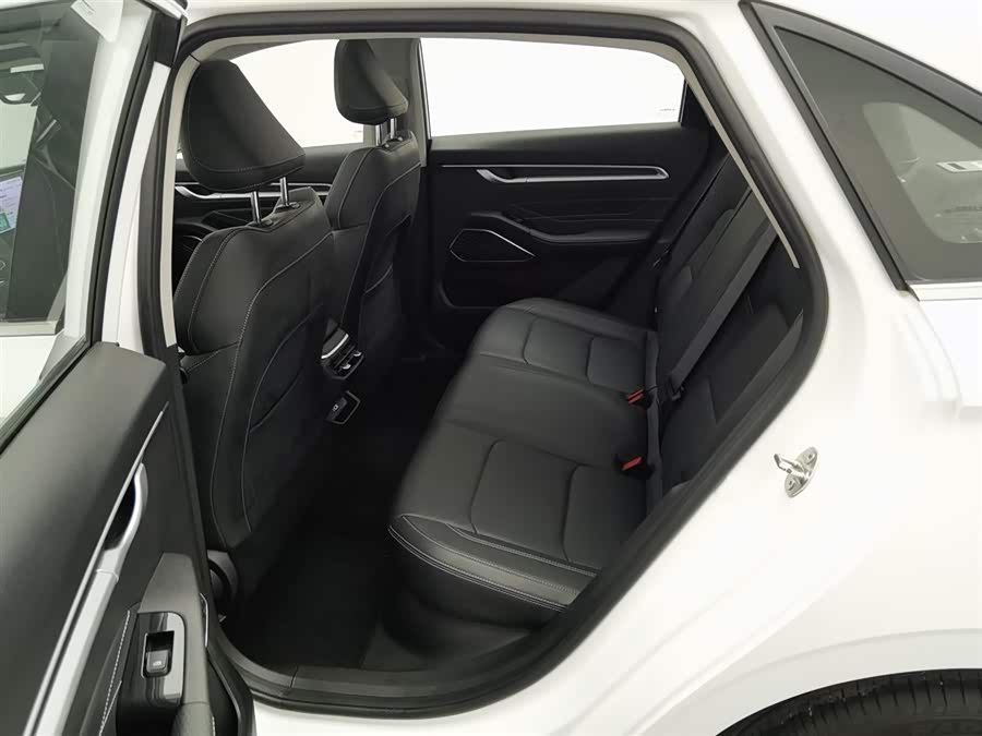 GEELY Emgrand 2023 car image #16