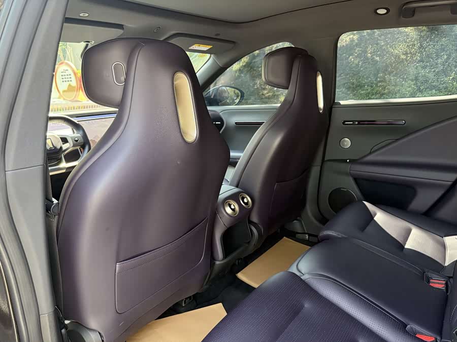 Avatr 07 2025 imagem de carro #16