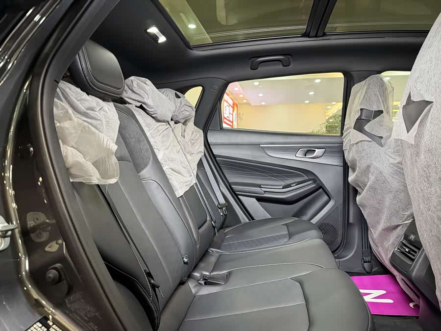 Changan CS55PLUS PHEV 2026 immagine di auto #16