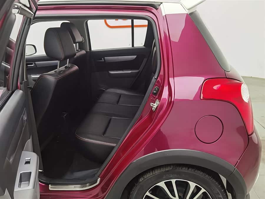 Suzuki Swift 2017 car image #16