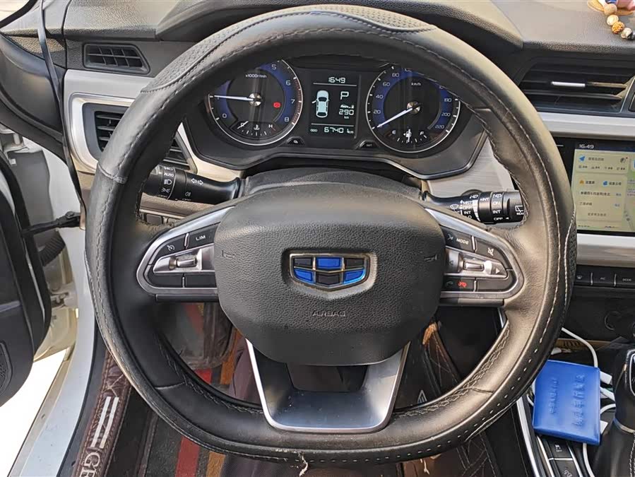 GEELY 2020 car image #16