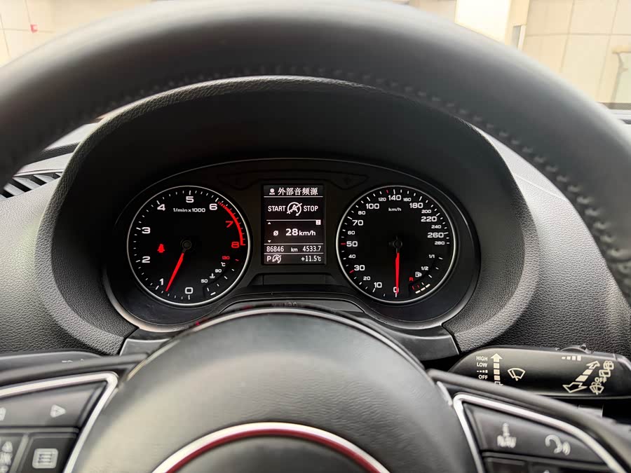 Audi A3 2015 immagine di auto #16
