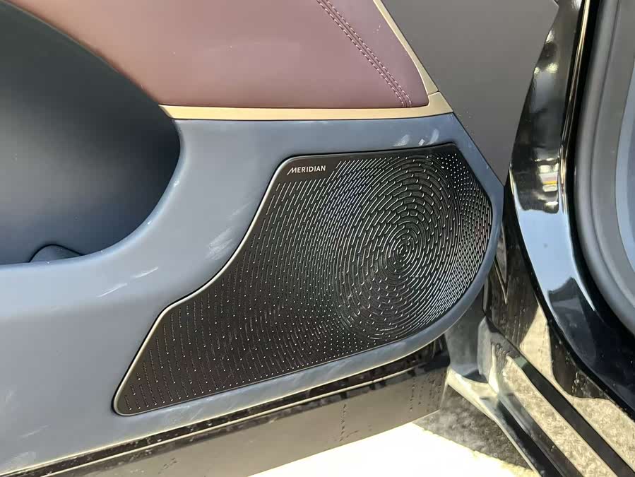 Avatr 11 2025 image de voiture #16