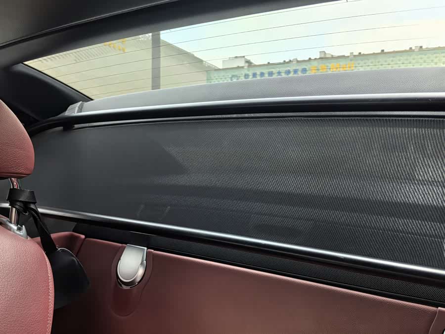 Mercedes-Benz SL Class 2010 immagine di auto #16