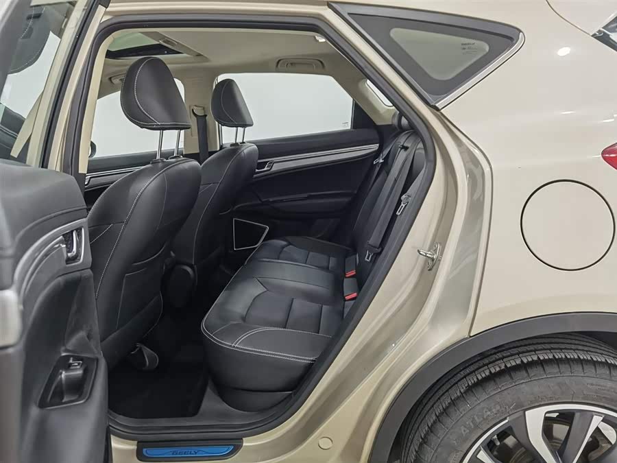 GEELY Emgrand GS 2020 car image #16