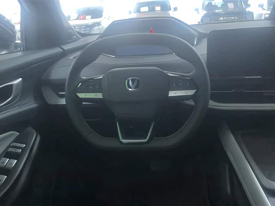 Changan CS55PLUS PHEV 2025 immagine di auto #16