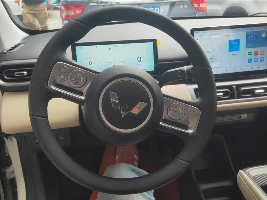 Wuling Binguo PLUS 2025 immagine di auto #16