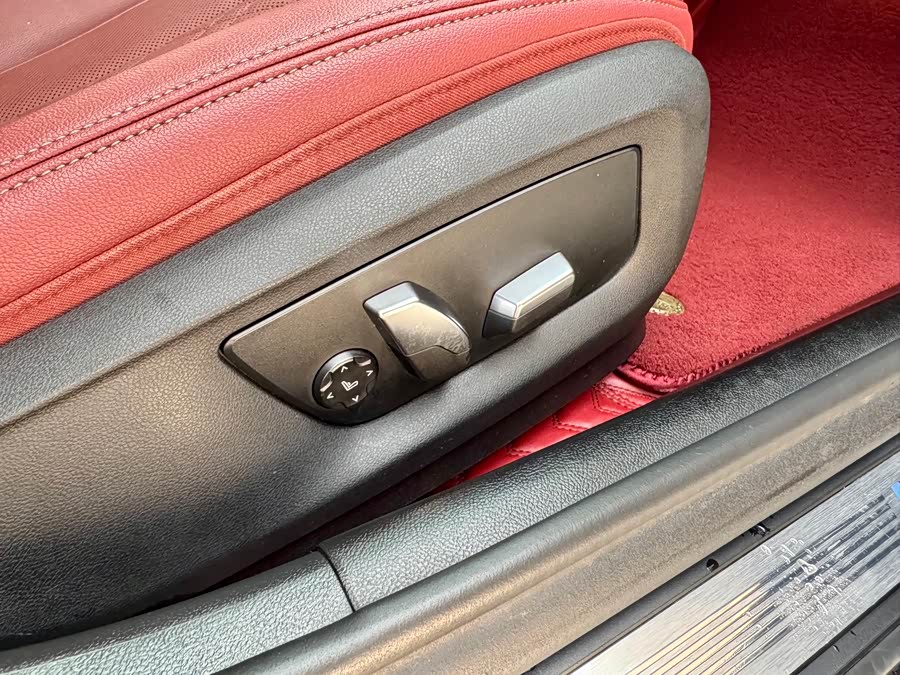 BMW 5 Series 2022 car image #16