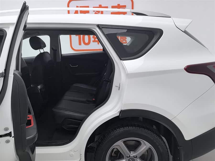 X70M 2020 car image #16