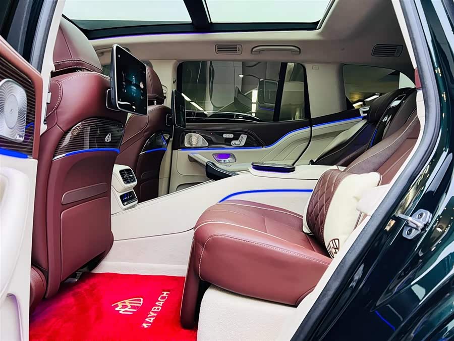 Mercedes-Benz Maybach GLS 2022 car image #16