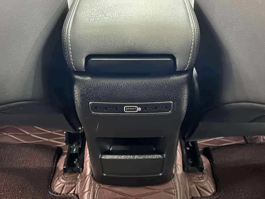 GEELY Coolray 2024 #16 GEELY Coolray 2024 car image #16