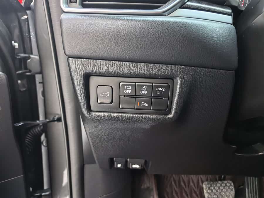 Mazda CX-5 2021 car image #16