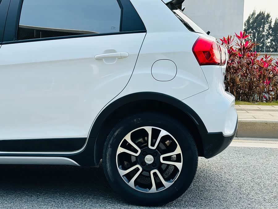 GEELY Vision X3 2018 image de voiture #16