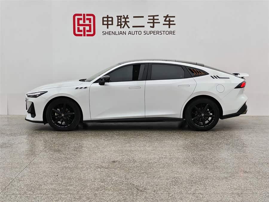 Changan UNI-V 2023 immagine di auto #16