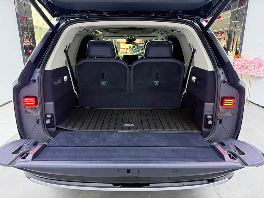 极氪 极氪9X 2025 汽车图片 #16