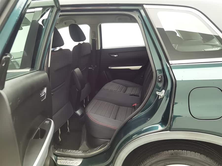 铃木 维特拉 2016 汽车图片 #16