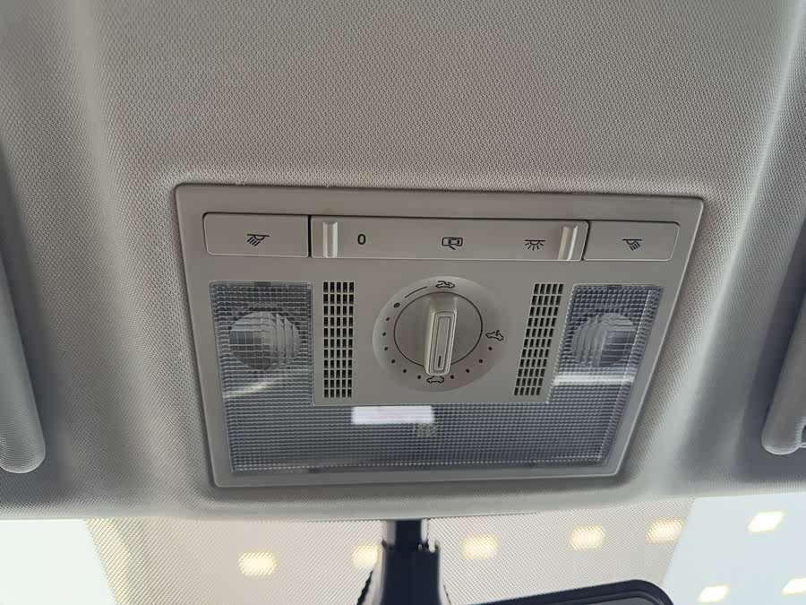 Skoda Kamiq 2021 изображение автомобиля #16