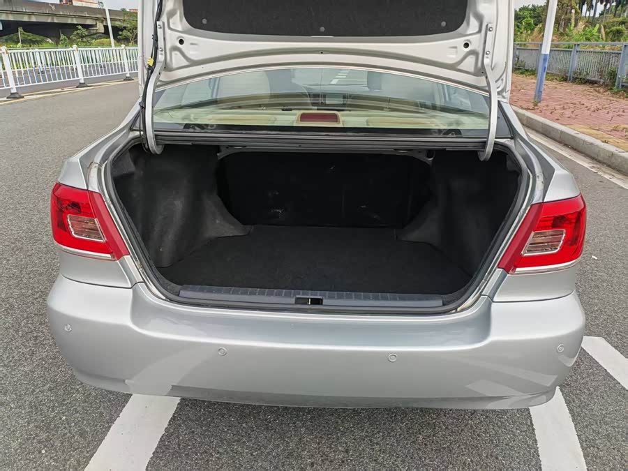 Toyota Corolla (Classic) 2011 car image #16