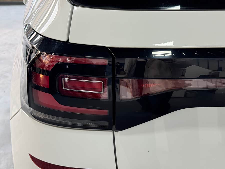 Volkswagen Tacqua 2020 car image #16