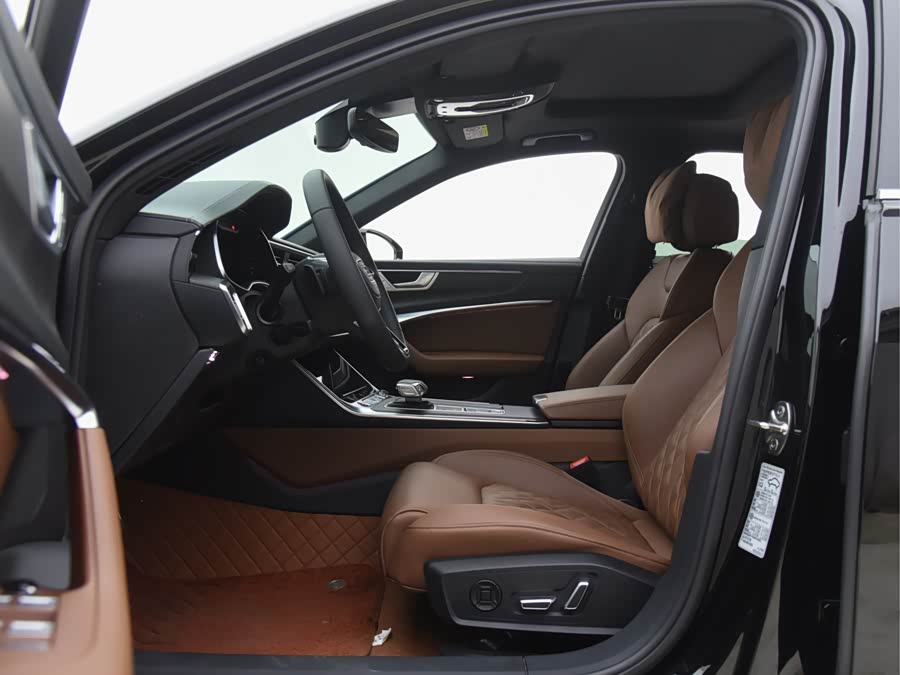 Audi A6L 2025 car image #16