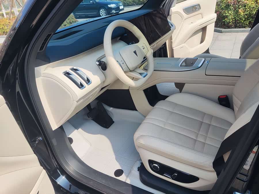 Deepal S09 2025 صورة سيارة #16