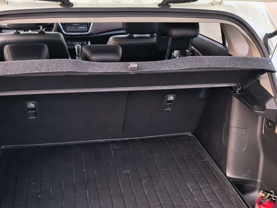 Suzuki SX4 S-CROSS 2018 imagem de carro #16