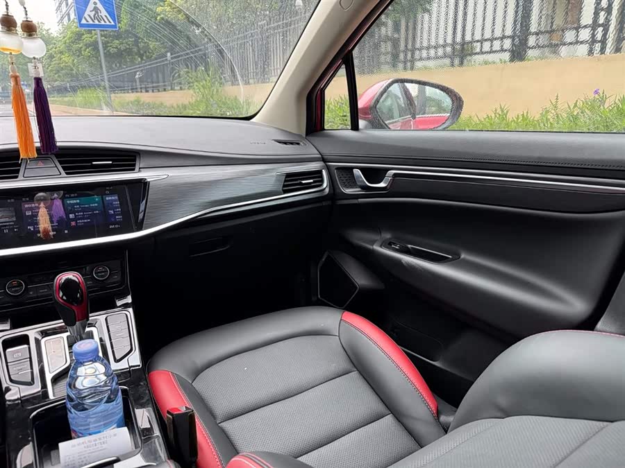 GEELY Emgrand GS 2020 car image #16