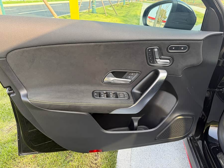 Mercedes-Benz A AMG (Imported) 2021 immagine di auto #16