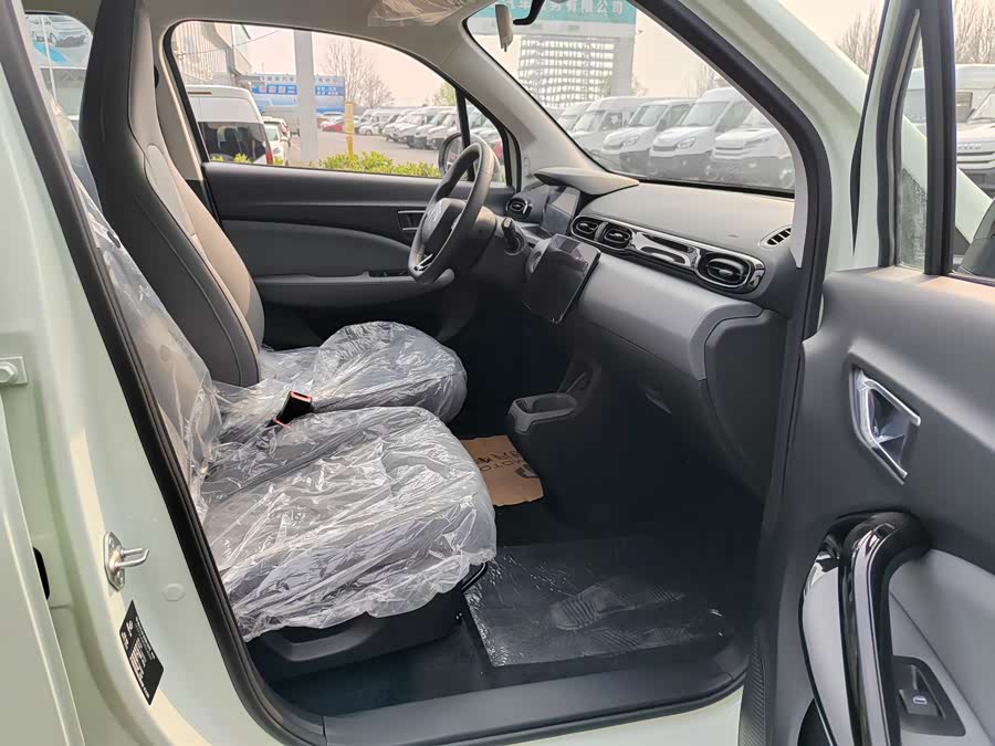 零跑汽车 零跑T03 汽车图片 #16