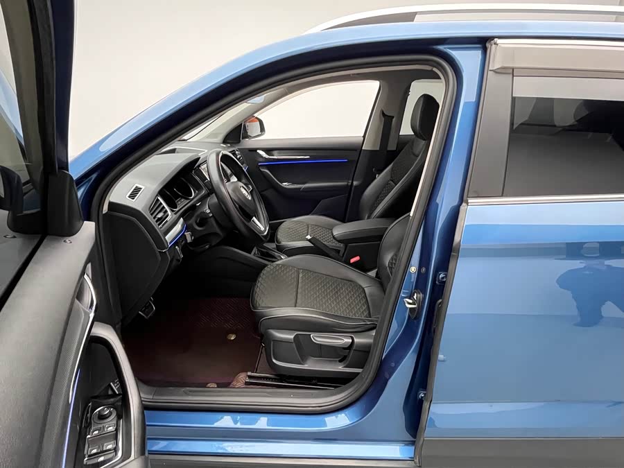 Skoda Kamiq 2019 image de voiture #16