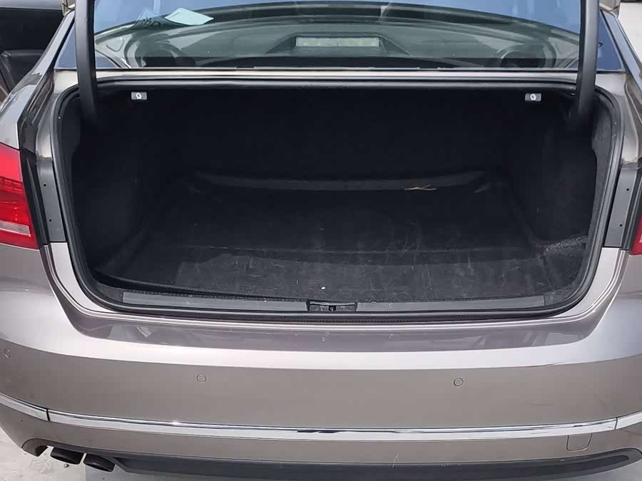 Volkswagen Passat 2015 صورة سيارة #16