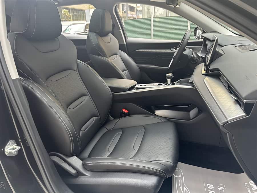 GEELY Preface 2023 image de voiture #16