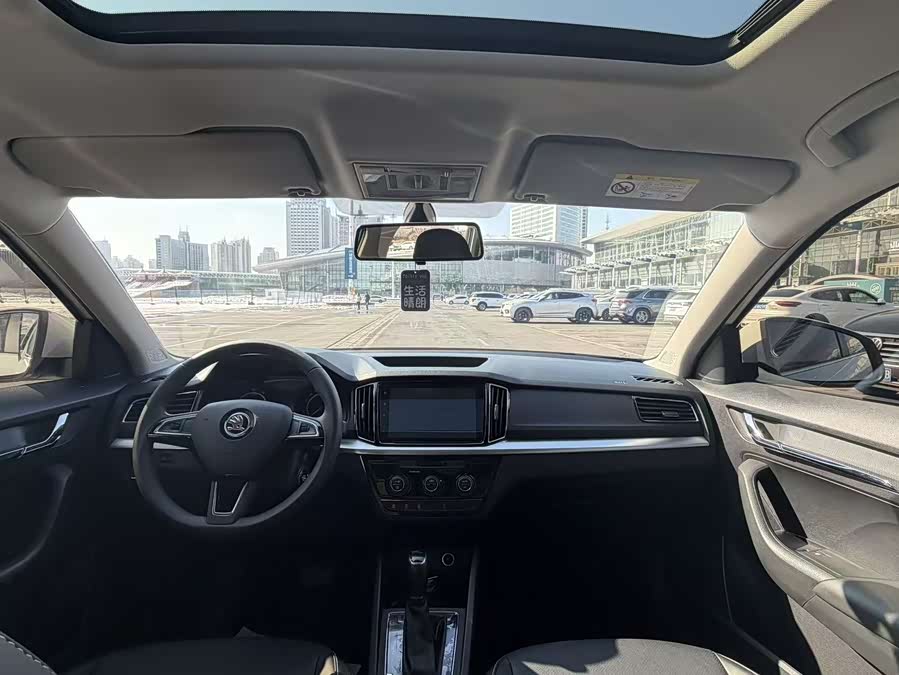 Skoda Kamiq 2024 #16 Skoda Kamiq 2024 car image #16