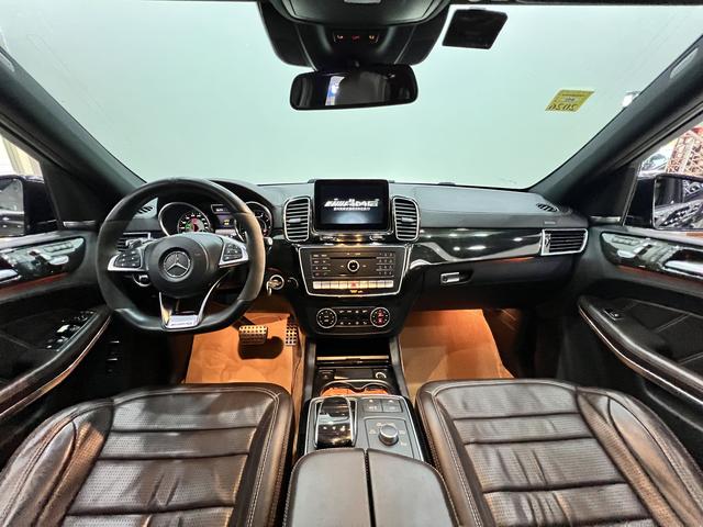 Mercedes-Benz GLS AMG 2016 imagem de carro #16