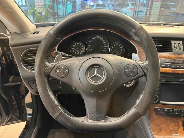 Mercedes-Benz CLS AMG 2009 car image #16