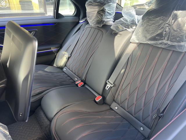 Mercedes-Benz S AMG New Energy image de voiture #16