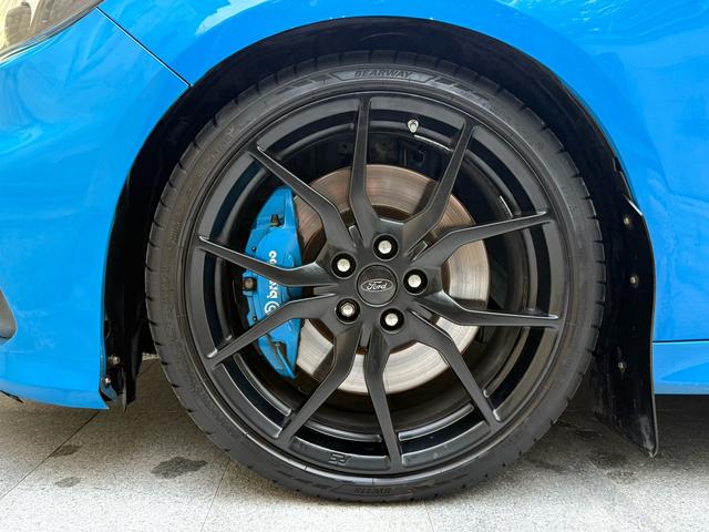 Ford Focus (Imported) 2018 صورة سيارة #16