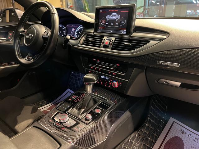 Audi S7 2016 immagine di auto #16