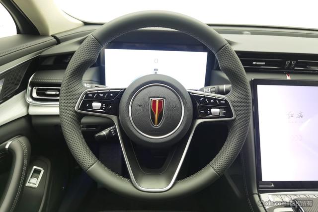 HongQi H5 PHEV 2025 #16 HongQi H5 PHEV 2025 car image #16