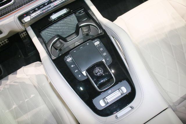 Mercedes-Benz GLS AMG 2024 car image #16