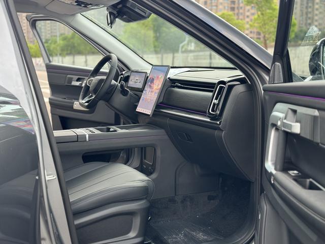 Chery Tiggo7 C-DM 2025 car image #16