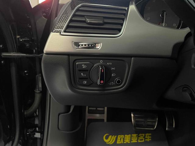 Audi S8 2023 #16 Audi S8 2023 car image #16