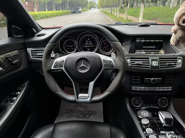 Mercedes-Benz CLS AMG 2012 imagem de carro #16