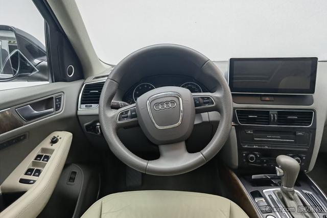 Audi Q5 (Imported) 2011 #16 Audi Q5 (Imported) 2011 car image #16