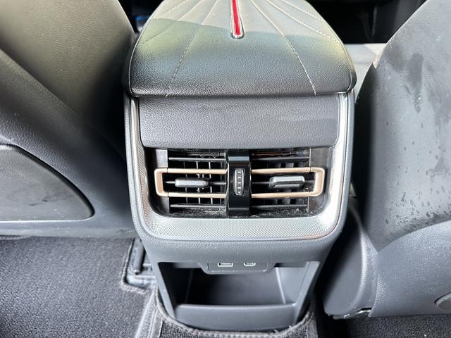 HongQi H6 2023 #16 HongQi H6 2023 car image #16