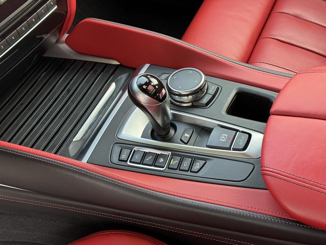 BMW X5 M 2016 #16 BMW X5 M 2016 car image #16