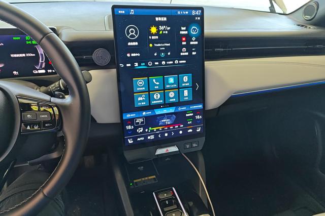 Honda e:NS1 2024 #16 Honda e:NS1 2024 car image #16