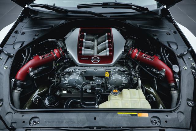 日产 日产GT-R 2012 汽车图片 #16