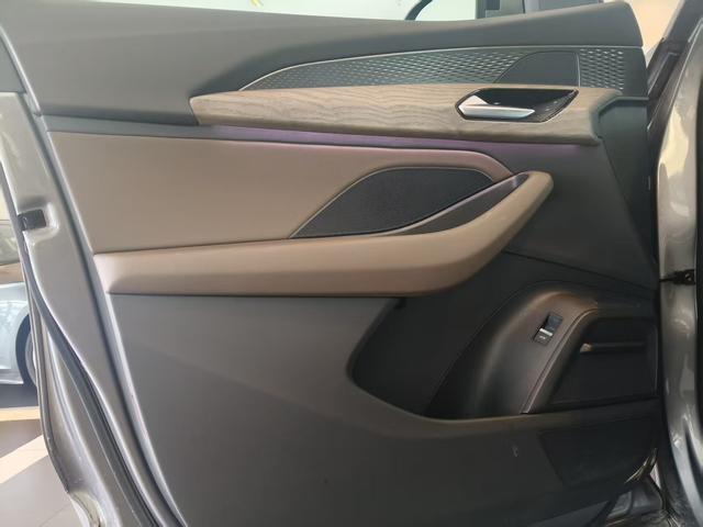 Audi Q6 2023 imagem de carro #16